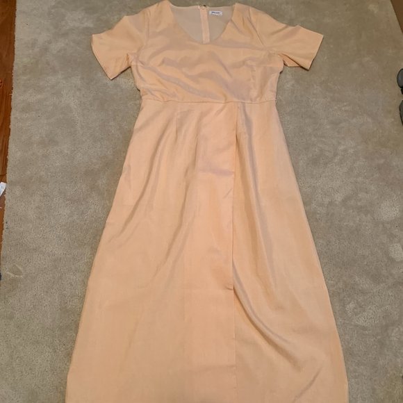 Love Sadie Pale Peach Short Sleeve Wrap Bottom Look Dress Size XL - Picture 1 of 13